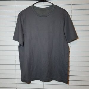 Mens (M) Striped Short Sleeve Crew Neck Tee